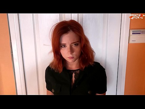 ❤️ Sekureca Gardisto Punis Belulinon pro Butikŝtelado - Cum En Buŝo ❌ Nur porno ĉe ni
