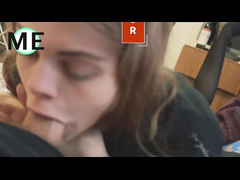 ❤️ Gorĝa diko, ŝiriĝinta kalsonŝtrumpoj kaj ŝiritaj kalkanoj agrable renkonti ❌ Nur porno ĉe ni